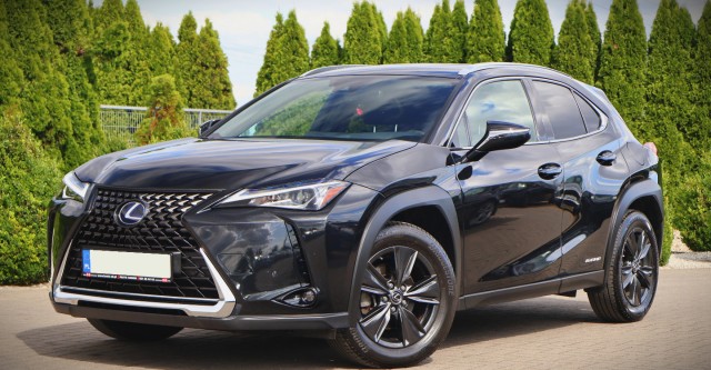 lexus